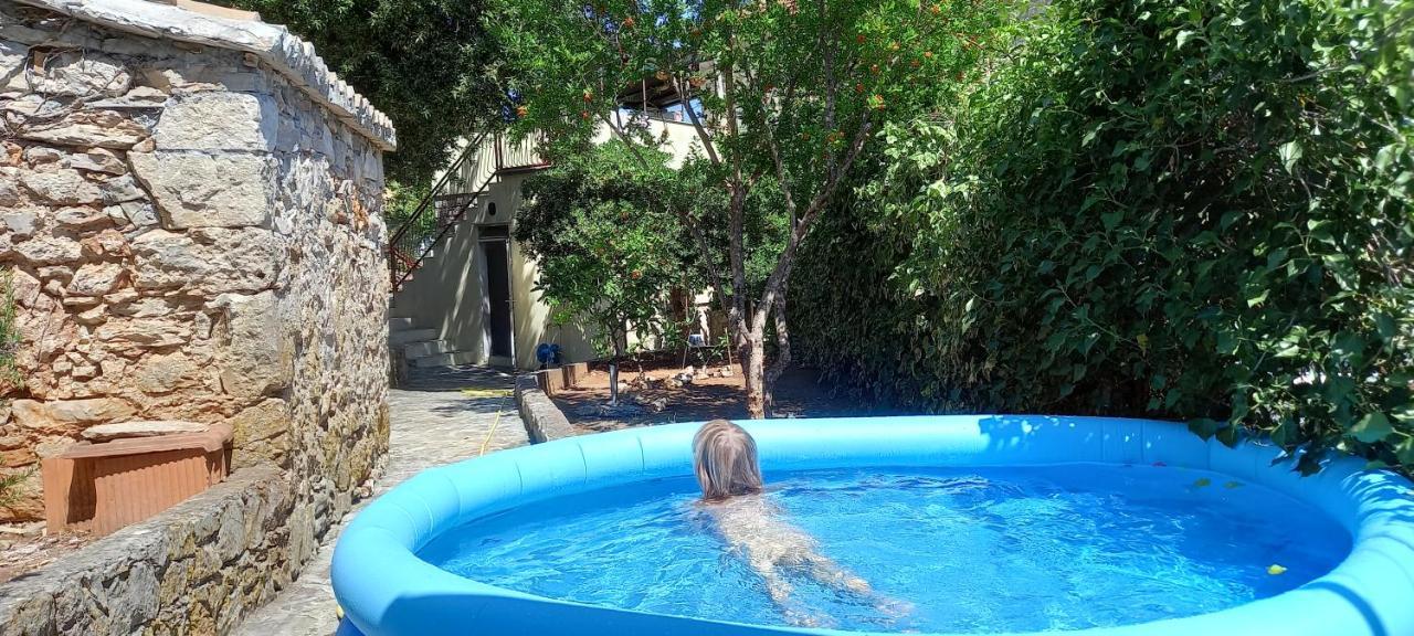 Two-Bedroom Apartment With Sea View,Big Terrase And Garden Stari Grad  Eksteriør billede