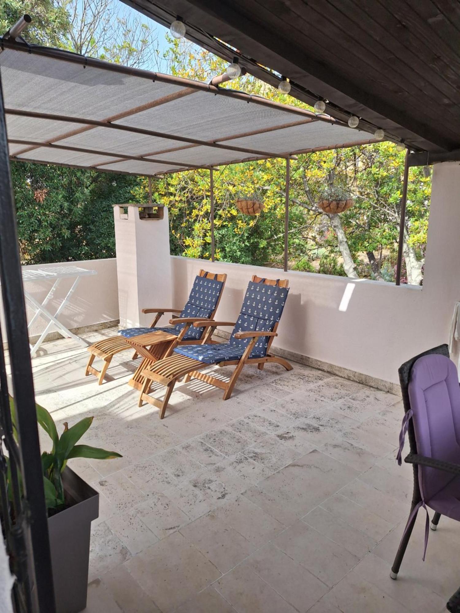 Two-Bedroom Apartment With Sea View,Big Terrase And Garden Stari Grad  Eksteriør billede